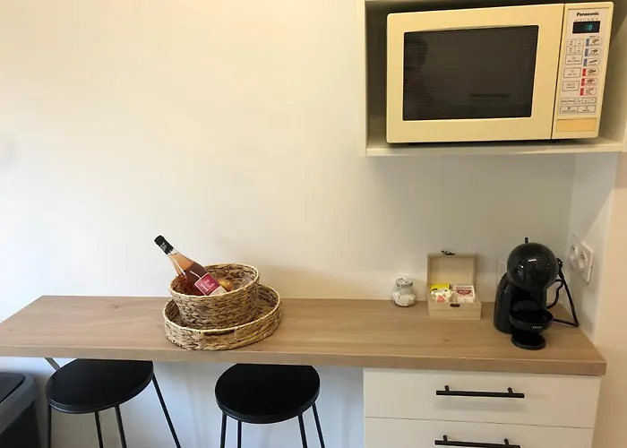 Comfortable With Parking - Riviera *