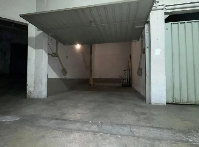 Daire Comfortable With Parking - Riviera