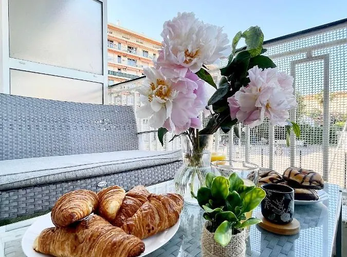 Comfortable With Parking - Riviera Daire *