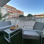 Comfortable With Parking - Riviera