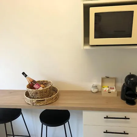 Comfortable With Parking - Riviera *