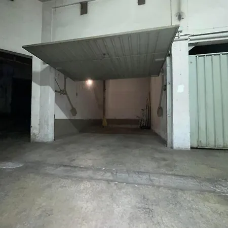 Daire Comfortable With Parking - Riviera