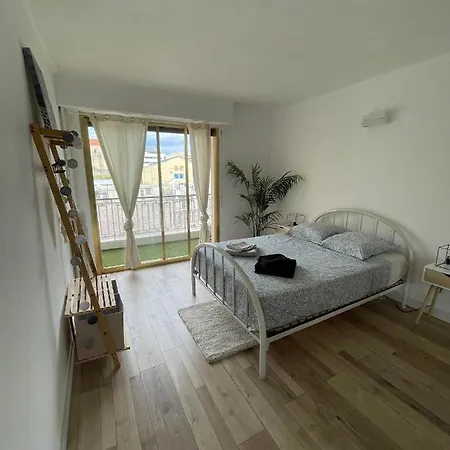 Comfortable With Parking - Riviera Antibes
