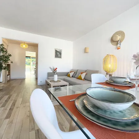 Comfortable With Parking - Riviera * Αντίμπ