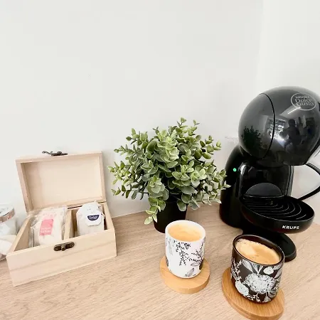 Comfortable With Parking - Riviera * Αντίμπ