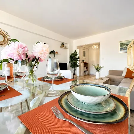 Comfortable With Parking - Riviera Apartament Antibes