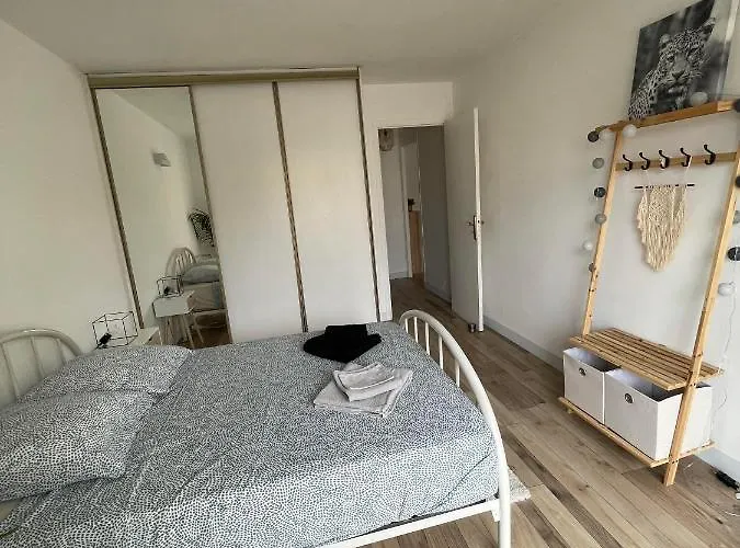 Appartamento Comfortable With Parking - Riviera